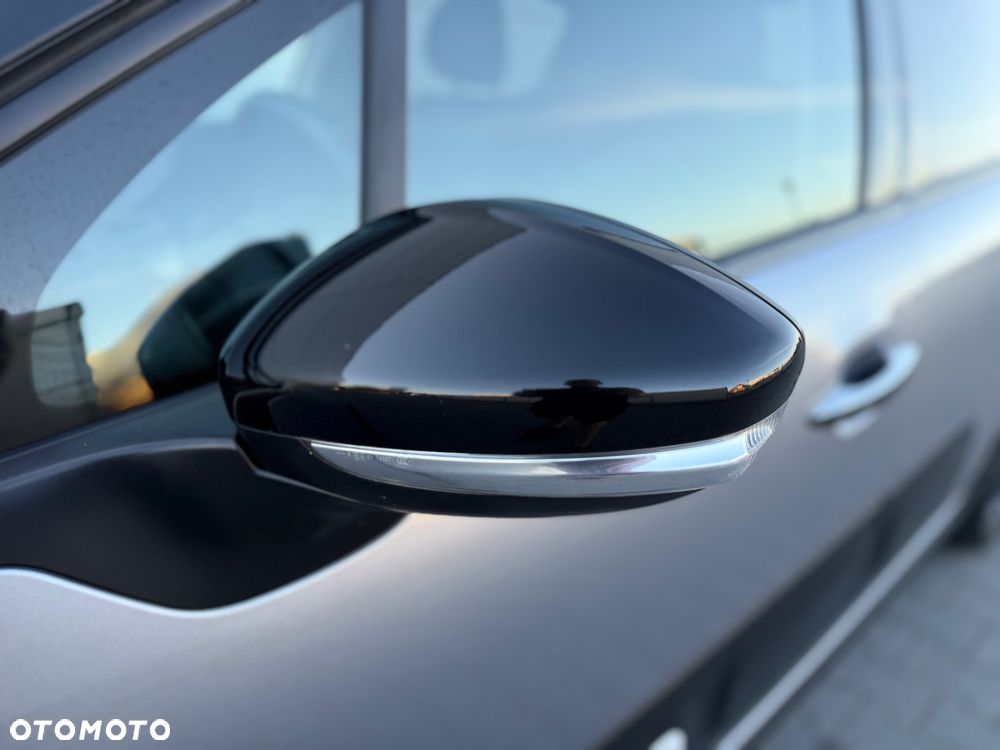 Citroën C3 1.2 PureTech Shine - 30