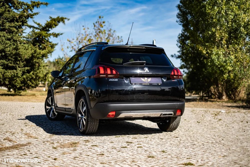 Peugeot 2008 1.6 BlueHDi GT Line - 7