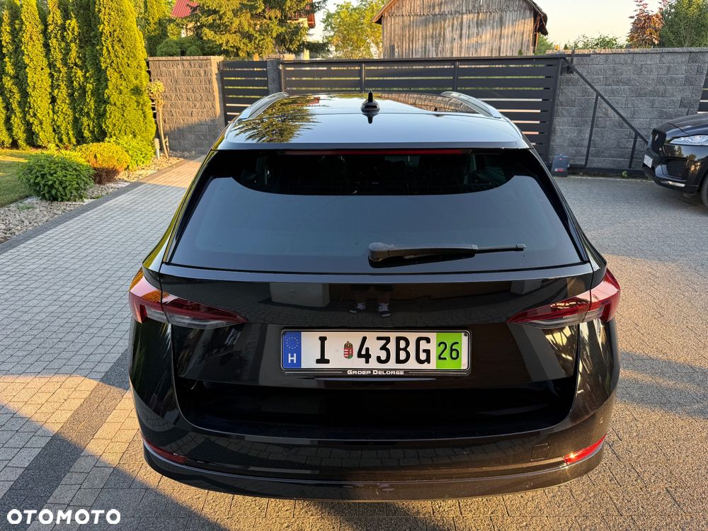 Skoda Octavia 2.0 TDI Elegance DSG - 12