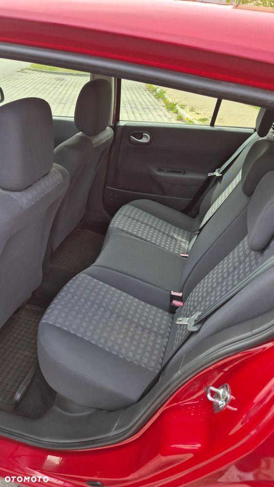 Renault Megane 1.6 Dynamique - 16