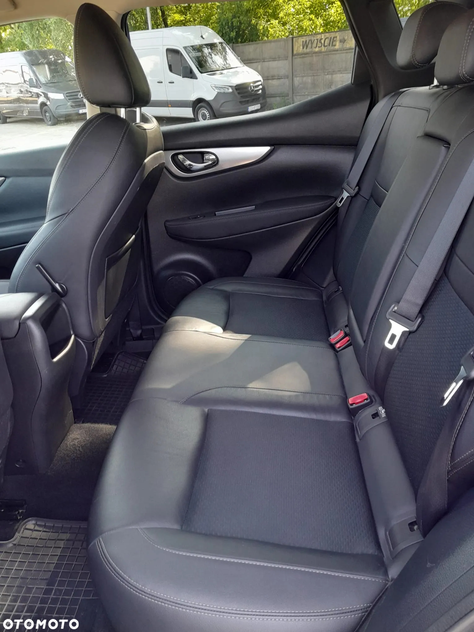 Nissan Qashqai 1.3 DIG-T Tekna - 12