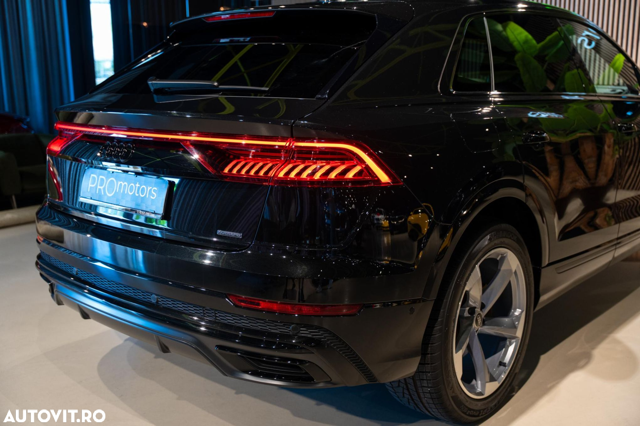 Audi Q8 - 12