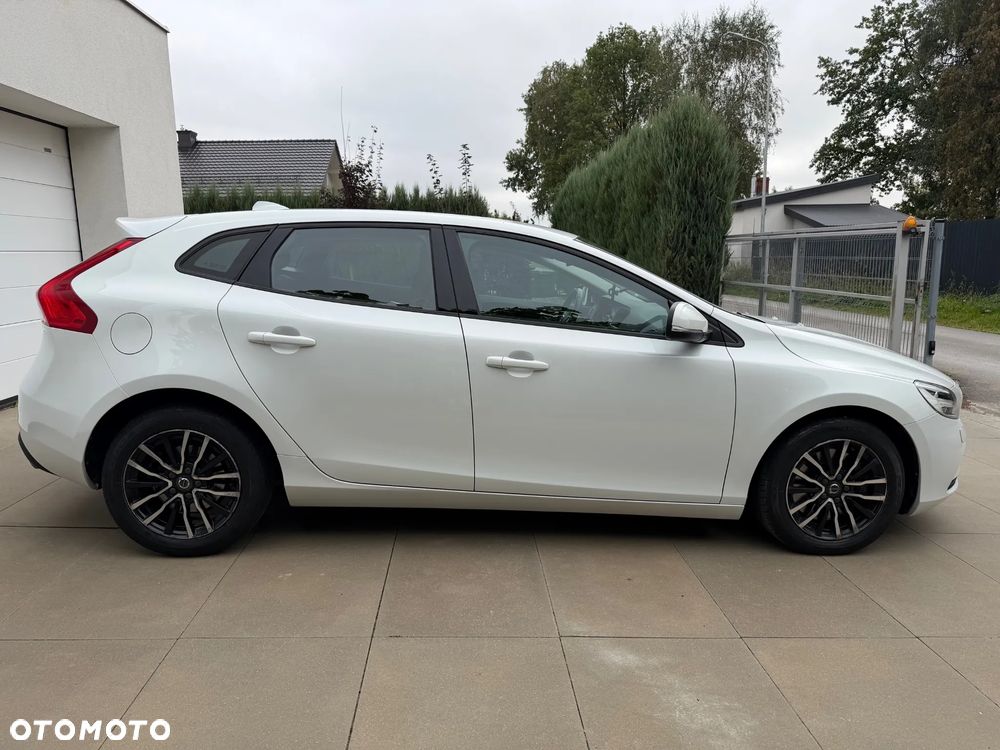 Volvo V40 D4 Drive-E Inscription - 25