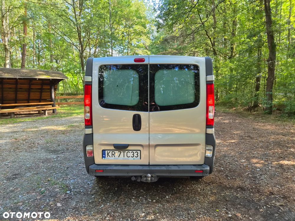 Renault Trafic - 10