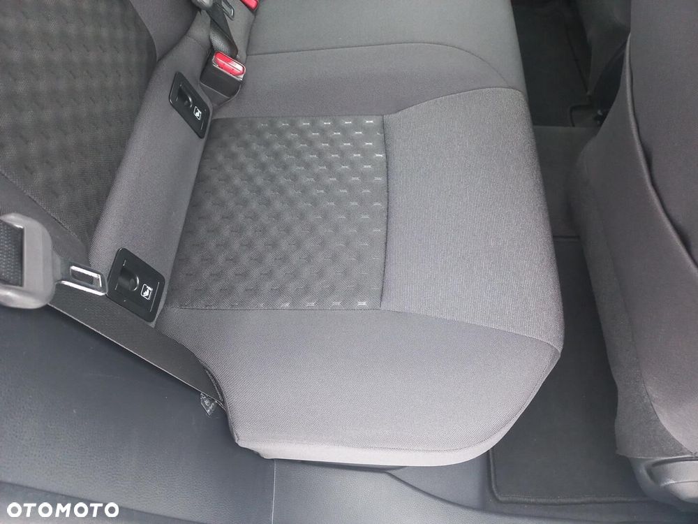 Toyota Corolla 1.8 Hybrid Comfort - 12