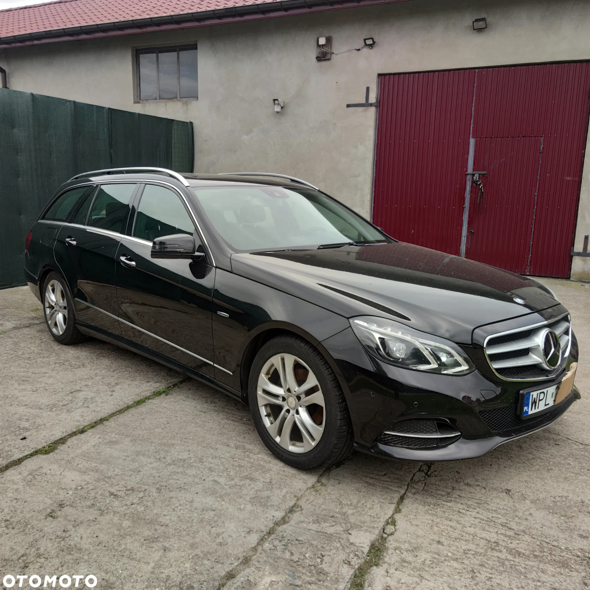 Mercedes-Benz Klasa E - 36