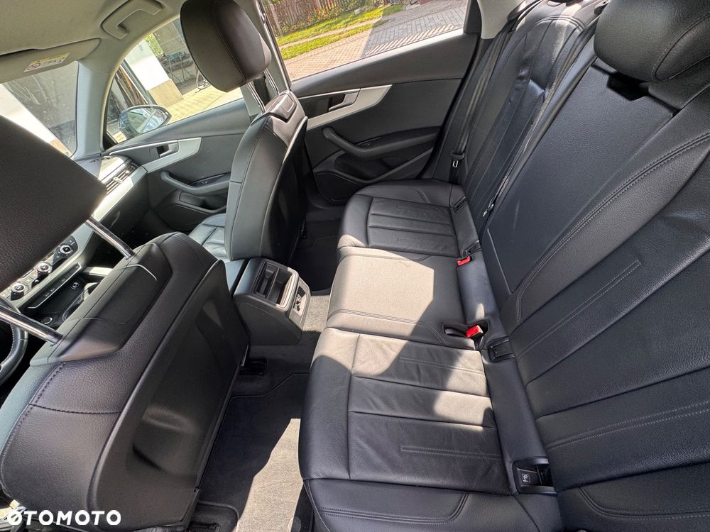 Audi A4 Avant 2.0 TDI S tronic - 16