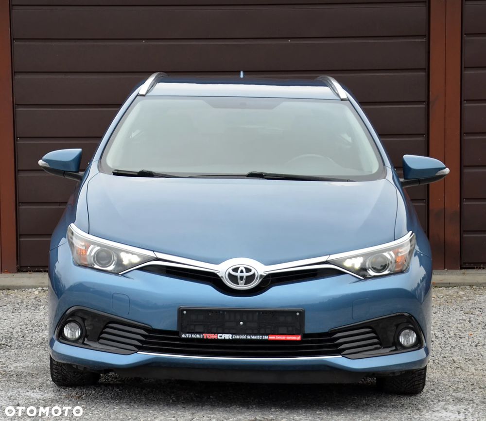 Toyota Auris 1.33 VVT-i - 4