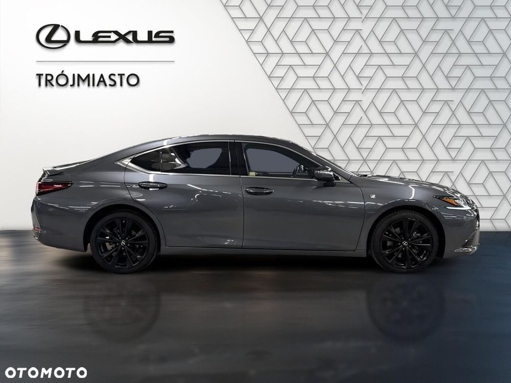Lexus ES 300h F Sport Edition - 7