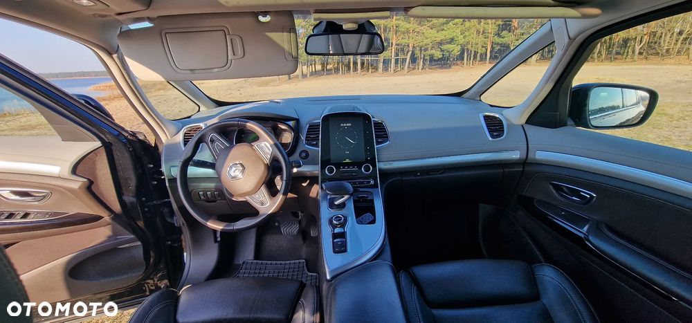 Renault Espace 1.6 dCi Energy Initiale Paris EDC - 10