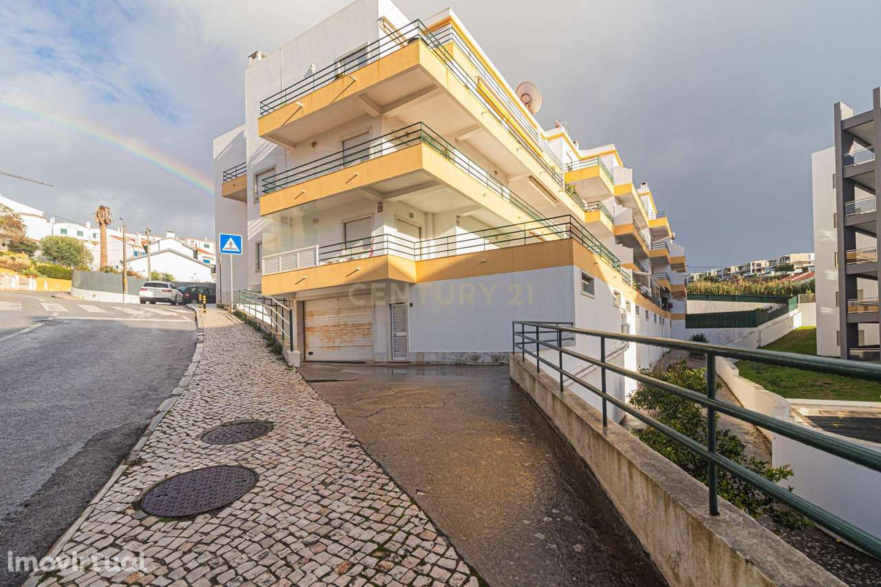Apartamento Renovado com Vista Mar em Ericeira, Mafra - Grande imagem: 3/26