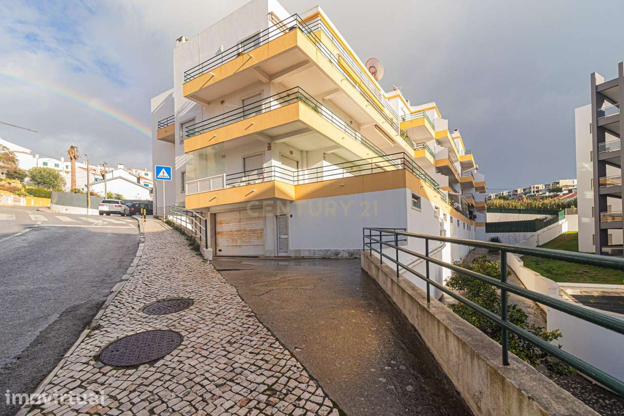 Apartamento Renovado com Vista Mar em Ericeira, Mafra - Grande imagem: 3/26