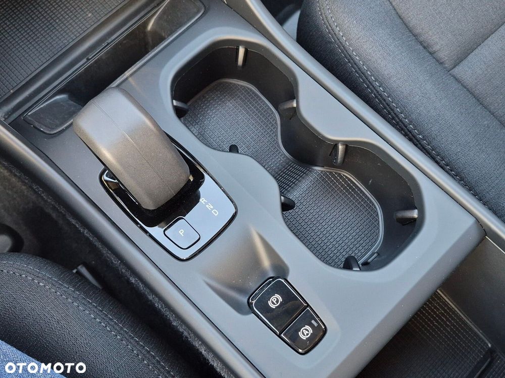 Volvo XC 40 T3 Momentum Core - 26