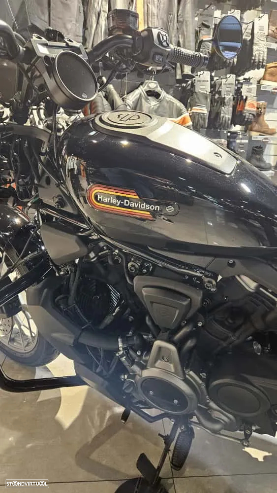 Harley-Davidson Sportster Nightster Special - 8