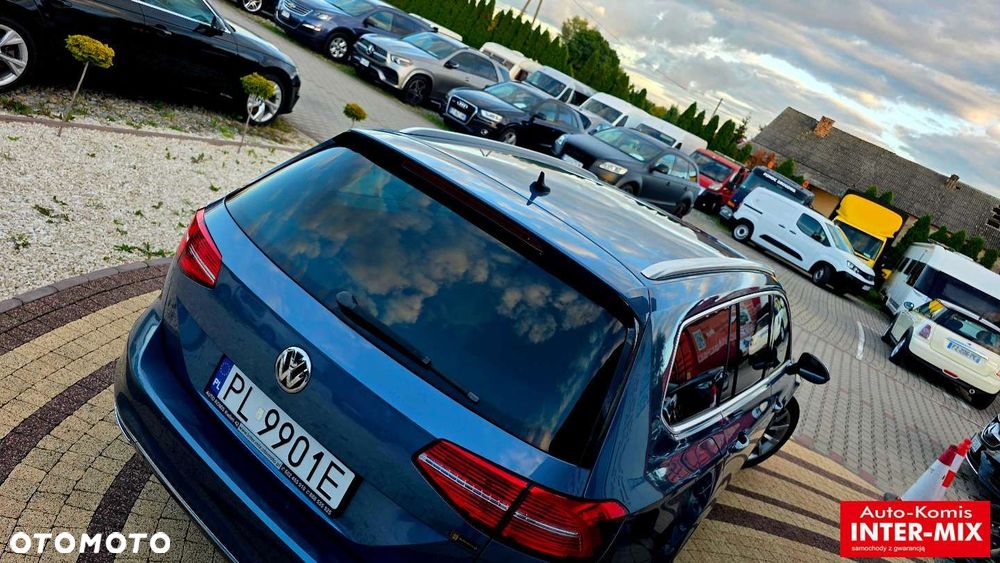 Volkswagen Passat - 16