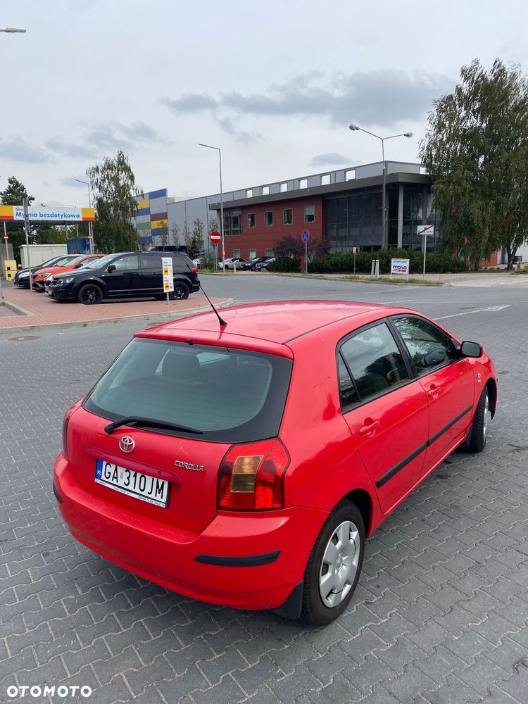 Toyota Corolla - 6