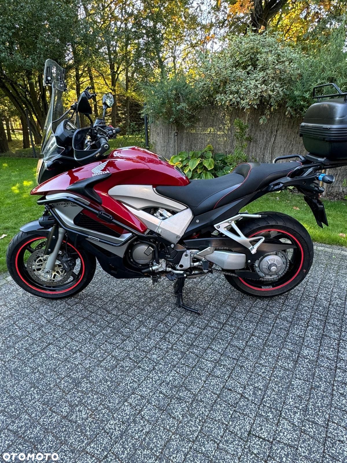 Honda VFR - 1