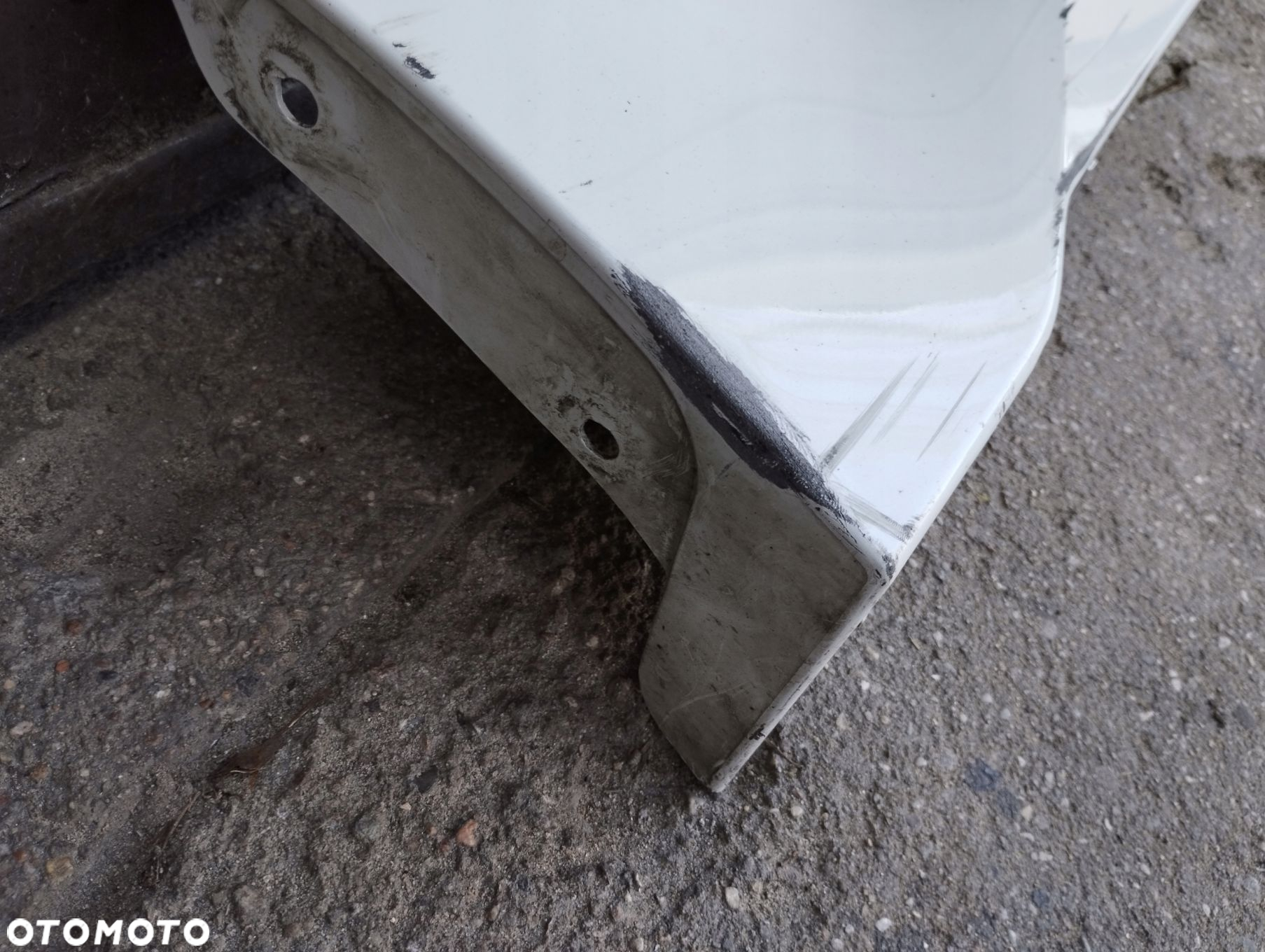 Próg prawy Nissan Leaf II Ze1 2017-^ - 3