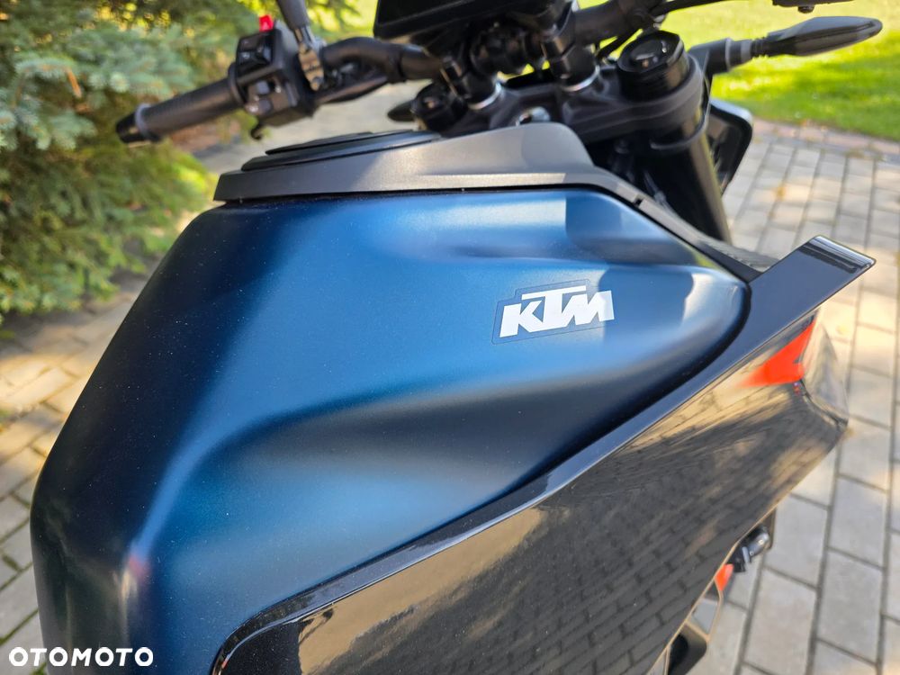 KTM Duke 125 - 14