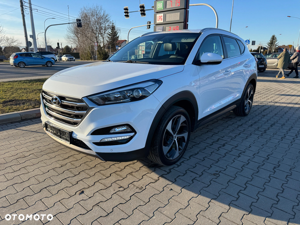 Hyundai Tucson blue 1.7 CRDi 2WD Trend