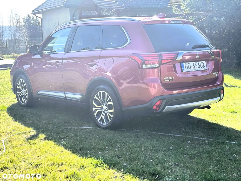 Mitsubishi Outlander 2.0 Intense Comfort 4WD CVT - 4