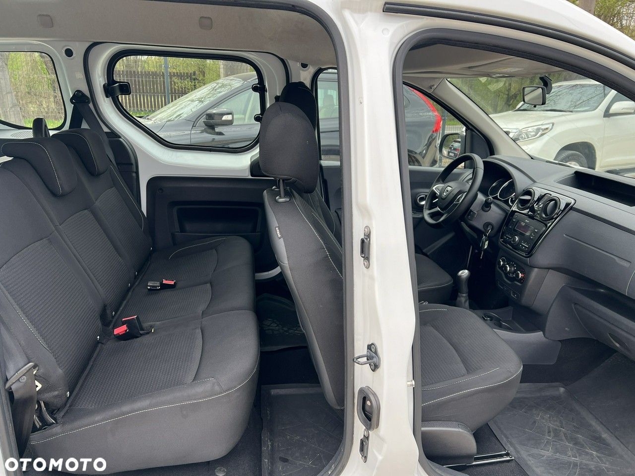 Dacia Dokker 1.5 dCi Laureate - 15