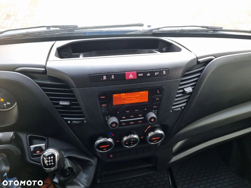 Iveco Daily 50c16 Kontener 9e.pal  Winda-BAR Salon Polska F-vat 23% - 31