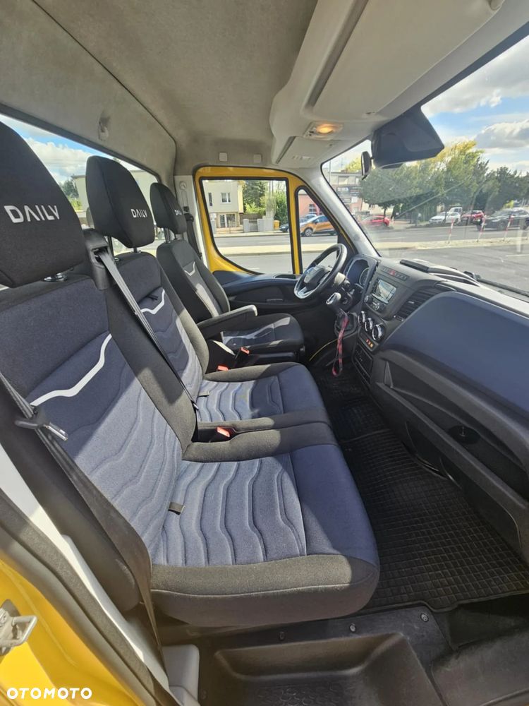 Iveco 34S18 - 19