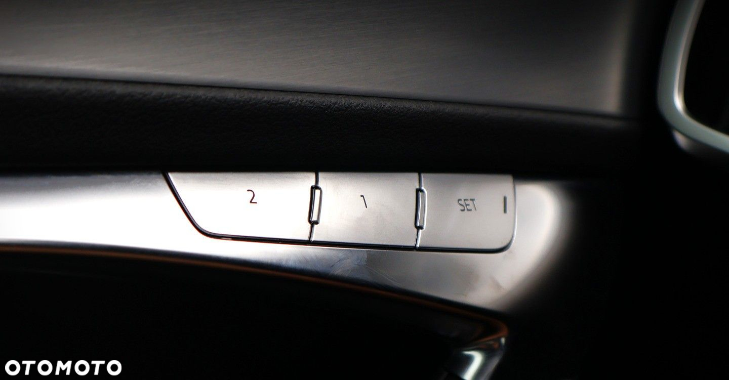 Audi A6 - 24