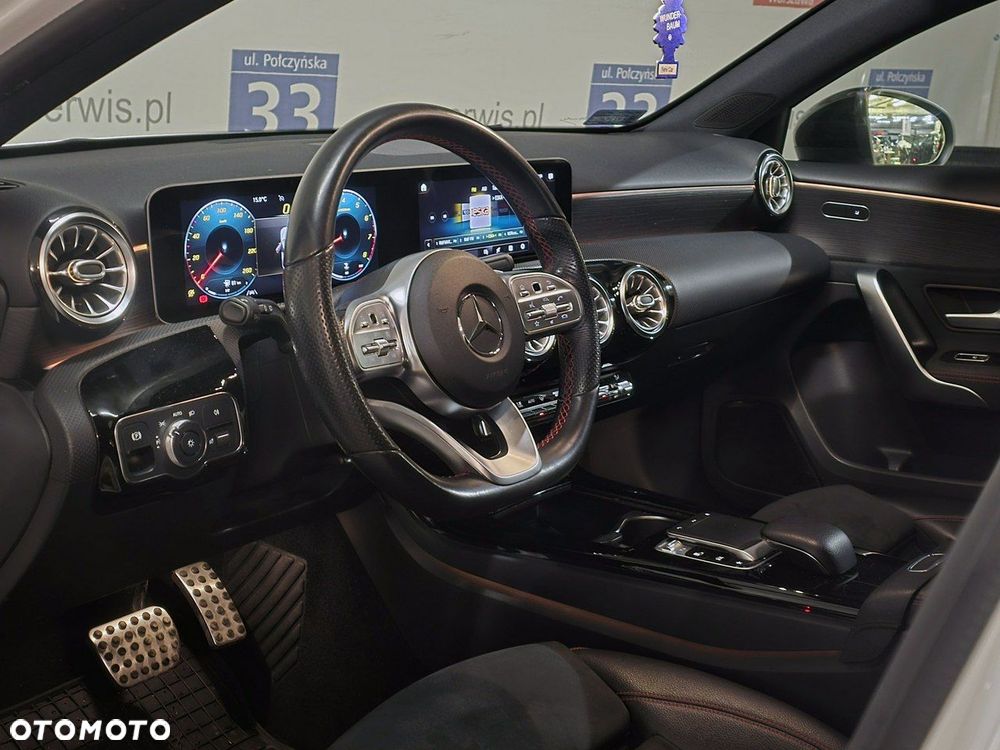 Mercedes-Benz Klasa A 220 7G-DCT AMG Line - 11