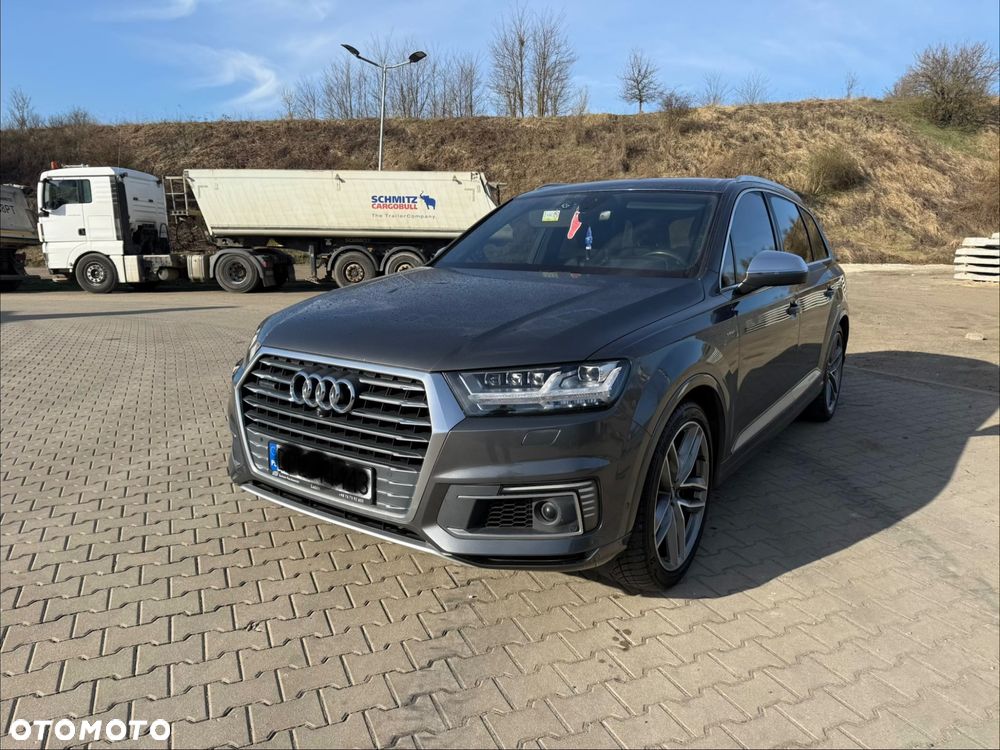 Audi Q7 - 3