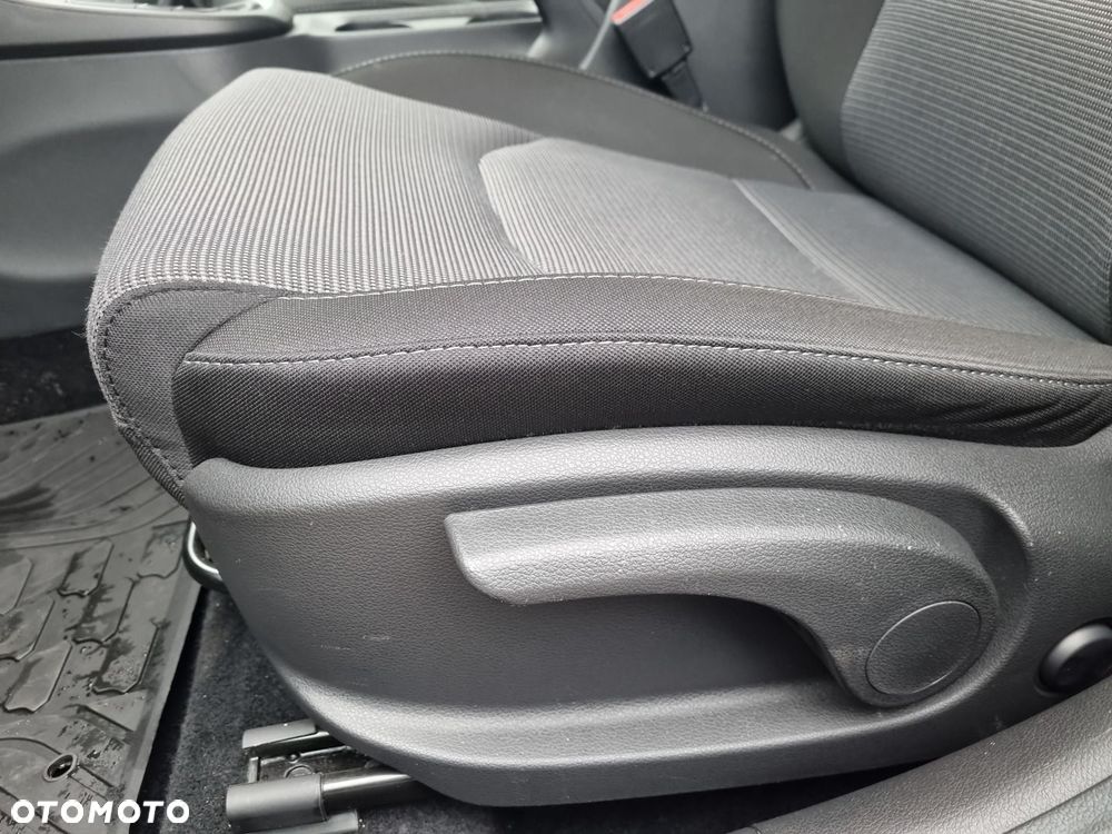 Hyundai i30 1.4 Comfort - 22