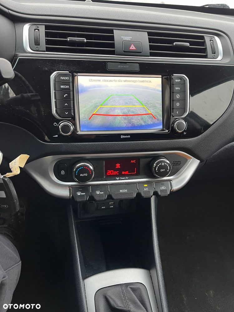 Kia Rio 1.2 Start - 12