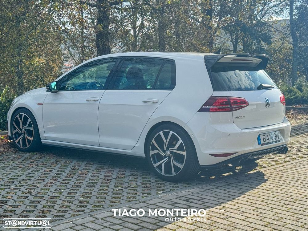 VW Golf 1.6 TDi BlueMotion Trendline - 11