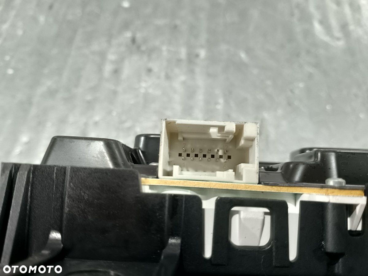 LICZNIK OPEL VECTRA C 93177507 A2C53046370 3.2 V6 - 5