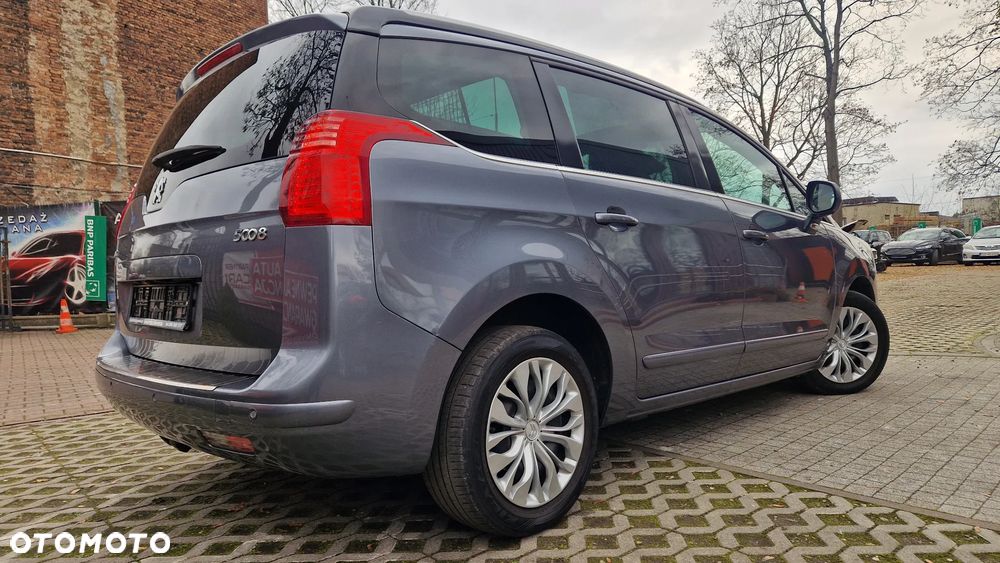 Peugeot 5008 HDI FAP 150 Allure - 3