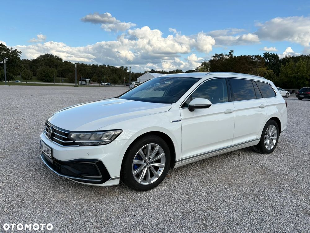 Volkswagen Passat - 6