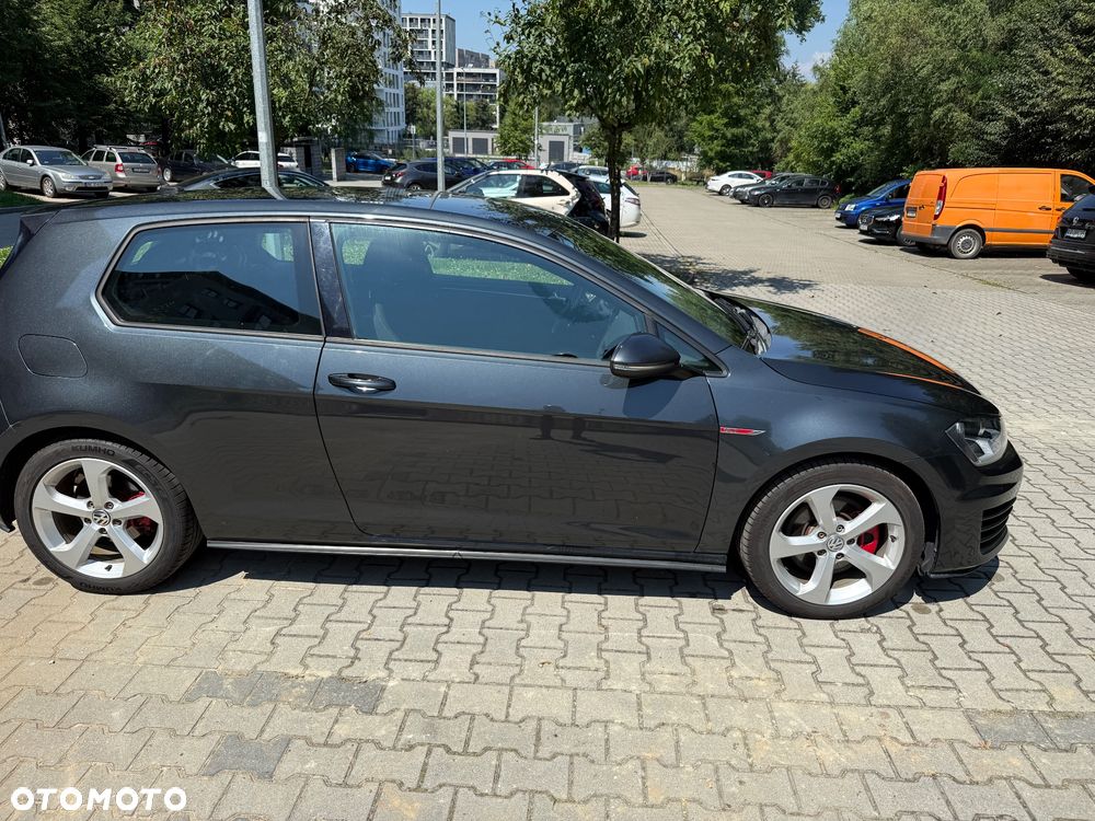 Volkswagen Golf 2.0 TSI BMT GTI DSG - 4