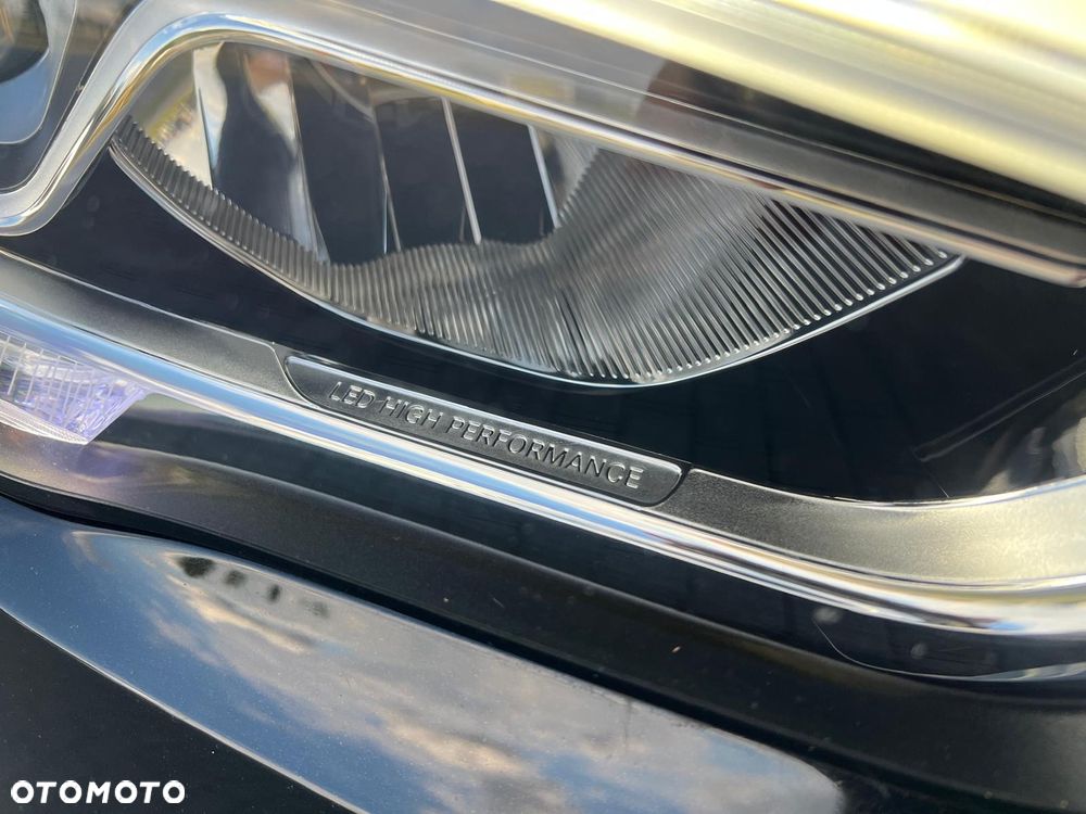 Mercedes-Benz GLA 200 d AMG Line - 14
