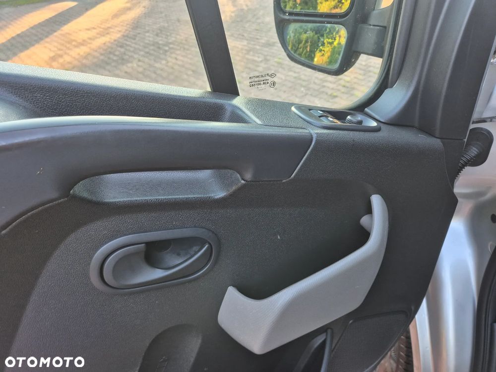 Renault Master - 19