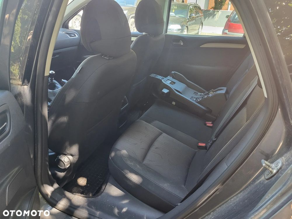 Citroën C4 1.6 HDi Seduction - 14