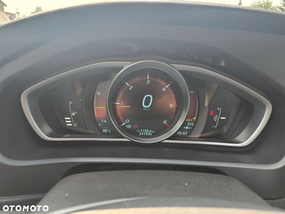 Volvo V40 D2 - 6