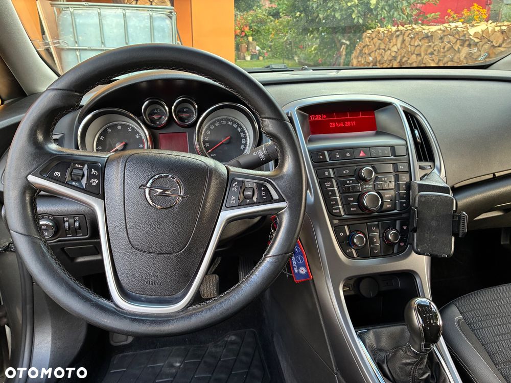 Opel Astra 1.4 T Active - 15