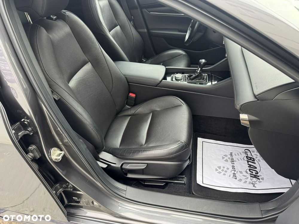 Mazda 3 - 11