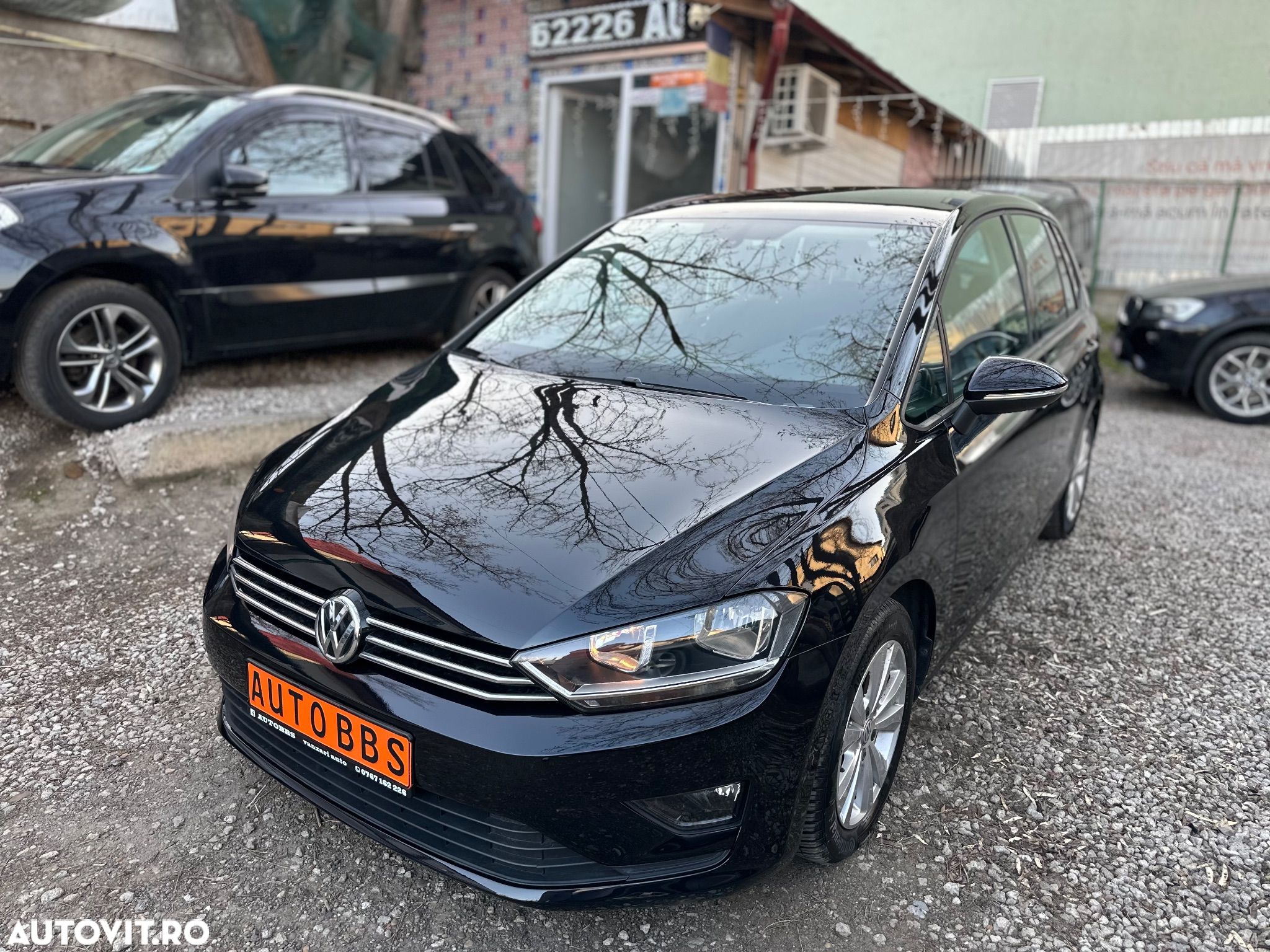 Volkswagen Golf Sportsvan 1.6 TDI BlueMotion Technology DSG Lounge - 1