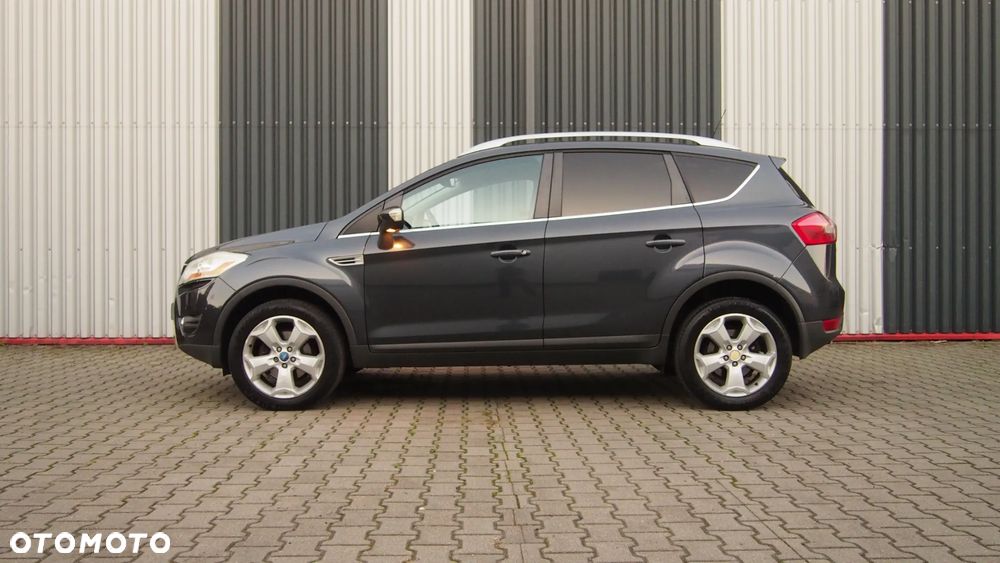 Ford Kuga 2.0 TDCi 4x4 Titanium - 33