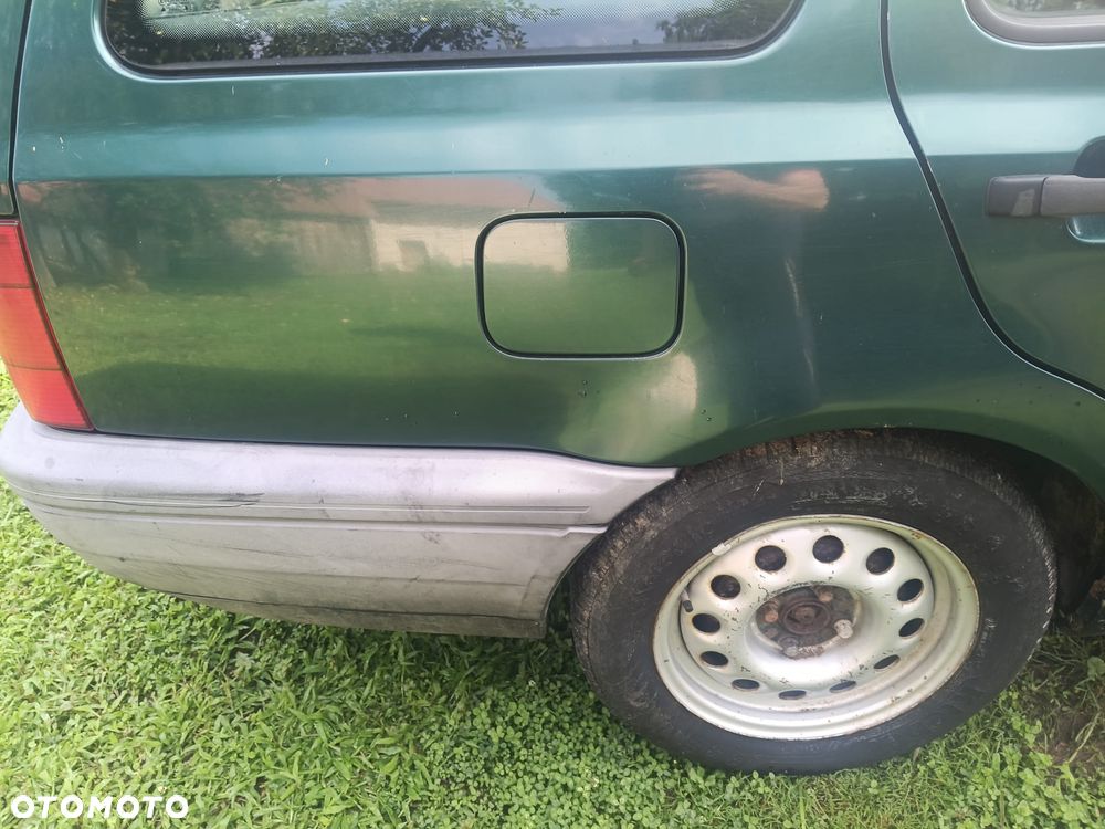 Volkswagen Golf - 10