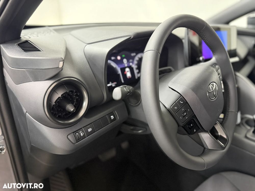 Toyota C-HR 1.8 HEV 140 CP 4x2 CVT Active - 12