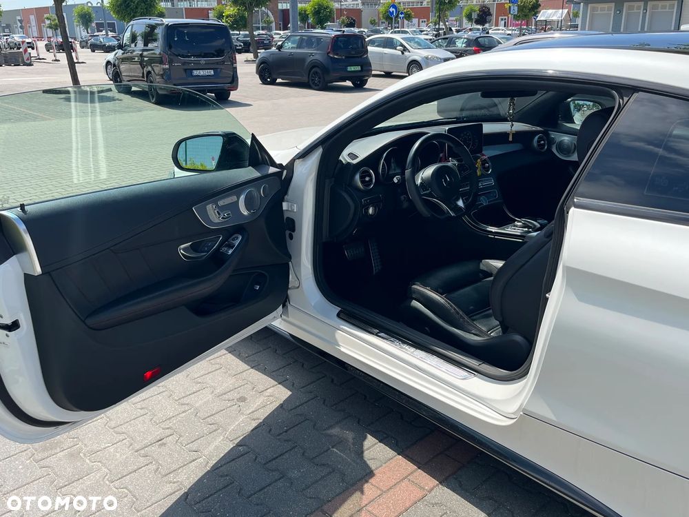 Mercedes-Benz Klasa C AMG 43 4Matic 9G-TRONIC - 9