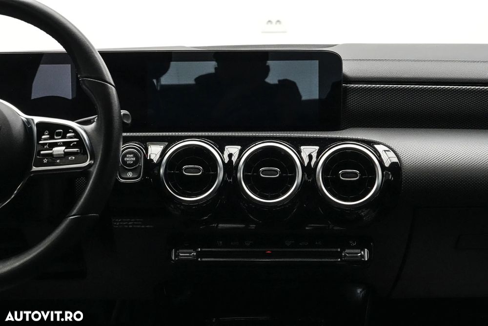 Mercedes-Benz CLA 200 - 18